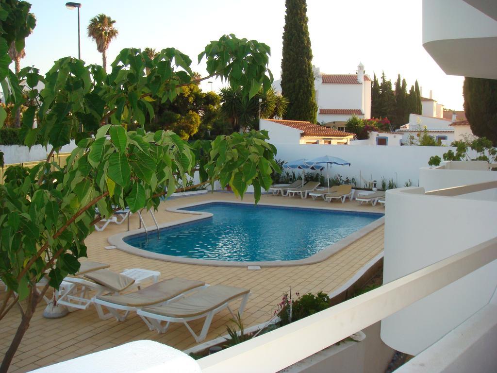 Apartamentos Sonybell Albufeira Ruang foto