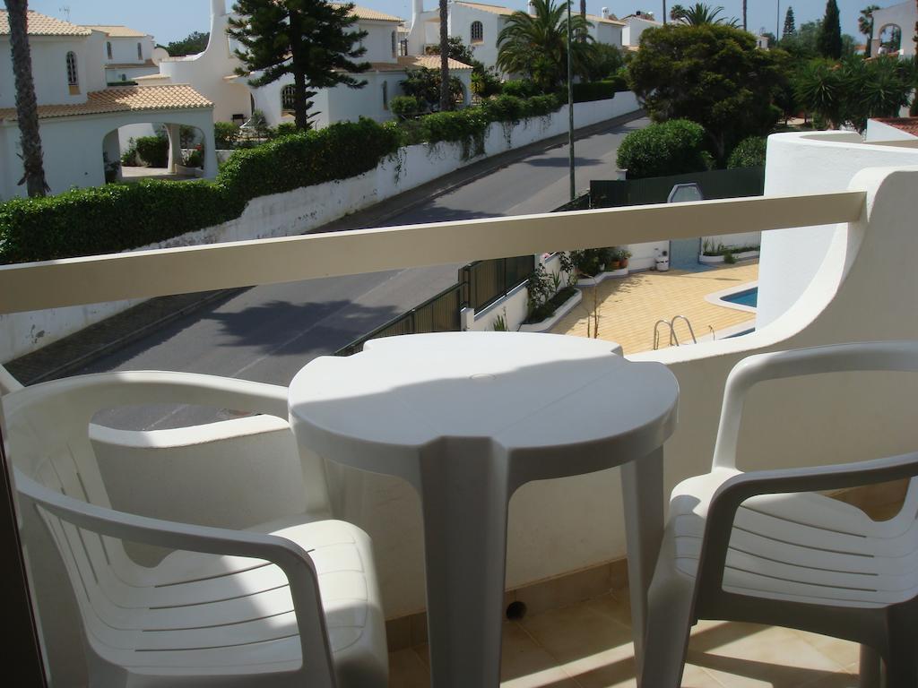 Apartamentos Sonybell Albufeira Ruang foto