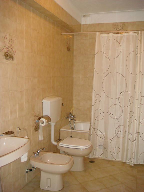 Apartamentos Sonybell Albufeira Ruang foto